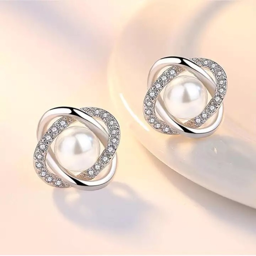 Sterling Silver Pearl Earrings - Picture 4 of 5